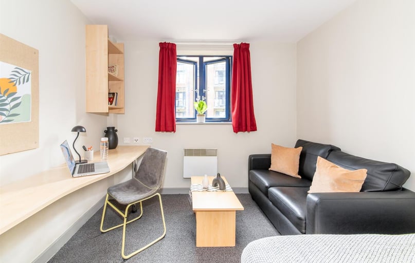 Dighton Street, Kingsdown, Bristol - Image 1